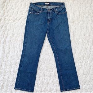 Levi’s 512TM Perfectly Shaping Bootcut
